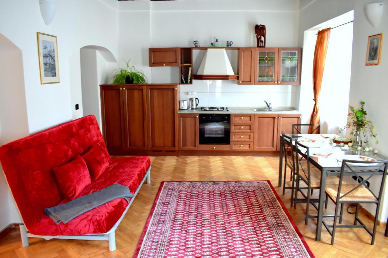 Apartment Lesser Town! Прага Екстериор снимка